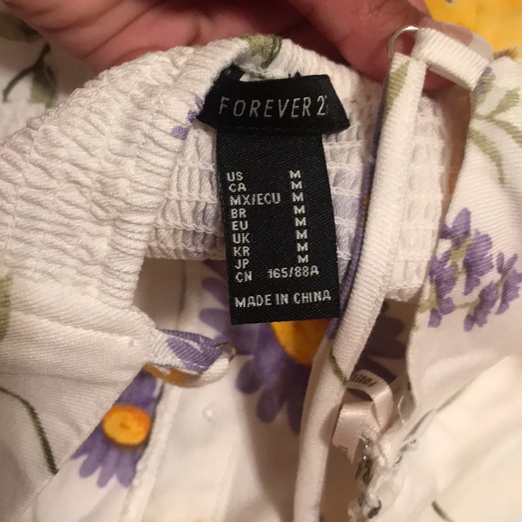 White floral print summertime dress - Picture 5 of 5